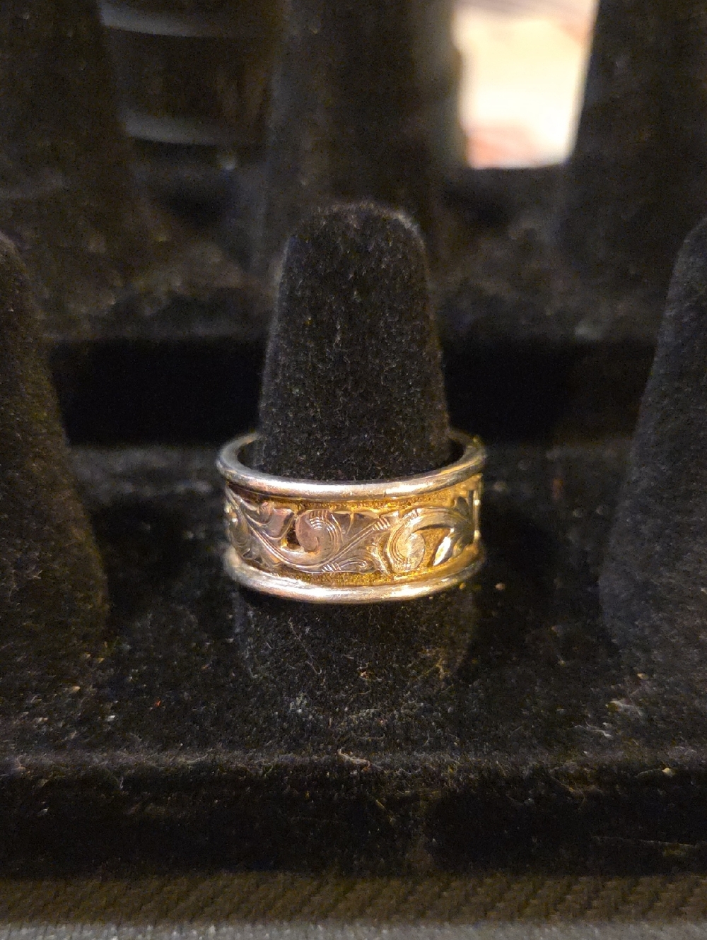 HYO Silver Classic Scroll Unisex Ring